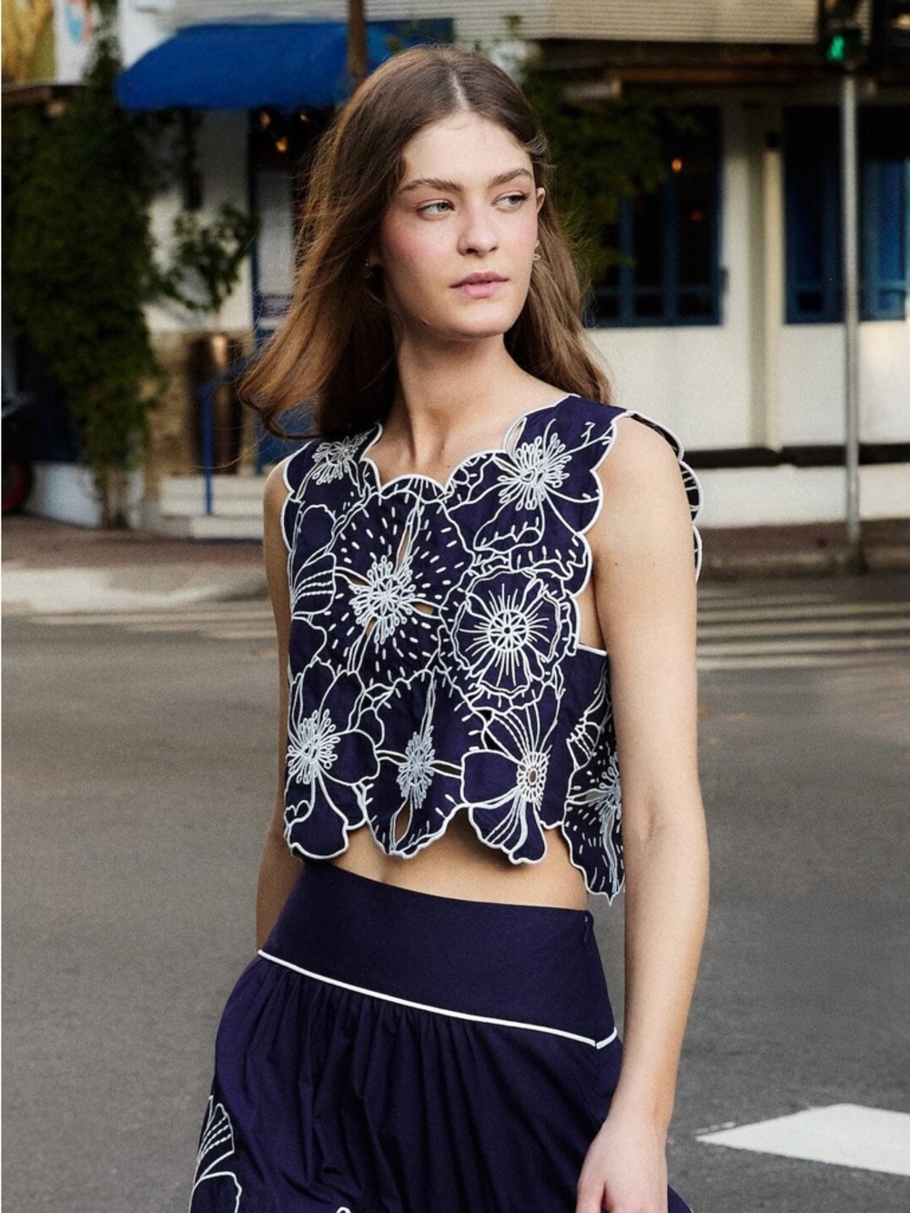 FARM Rio Navy Crop Top with Floral Richelieu Embroidery Size Medium NWT